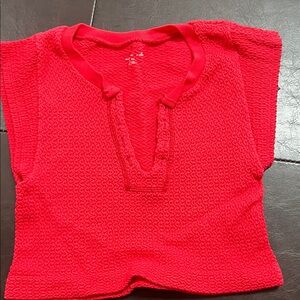 Red short sleeve v-neck top
